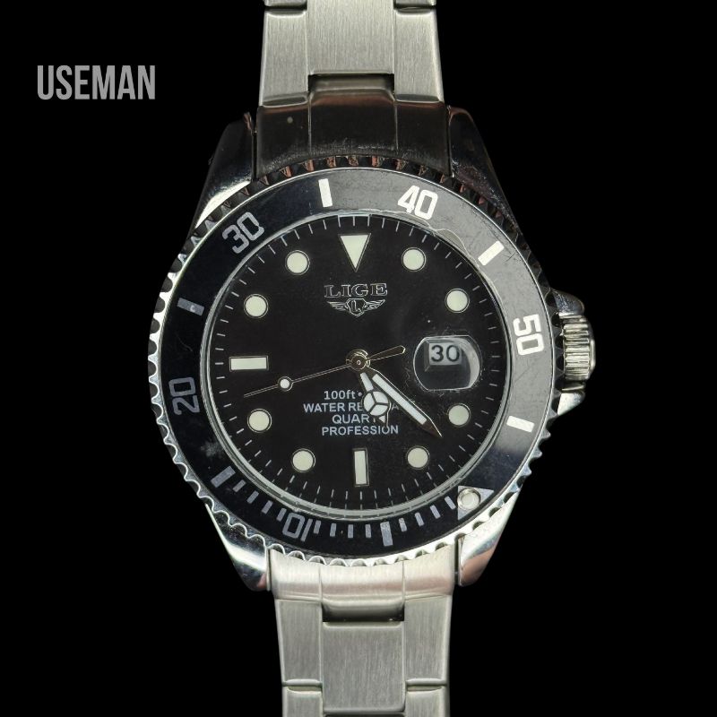 Useman Photograph