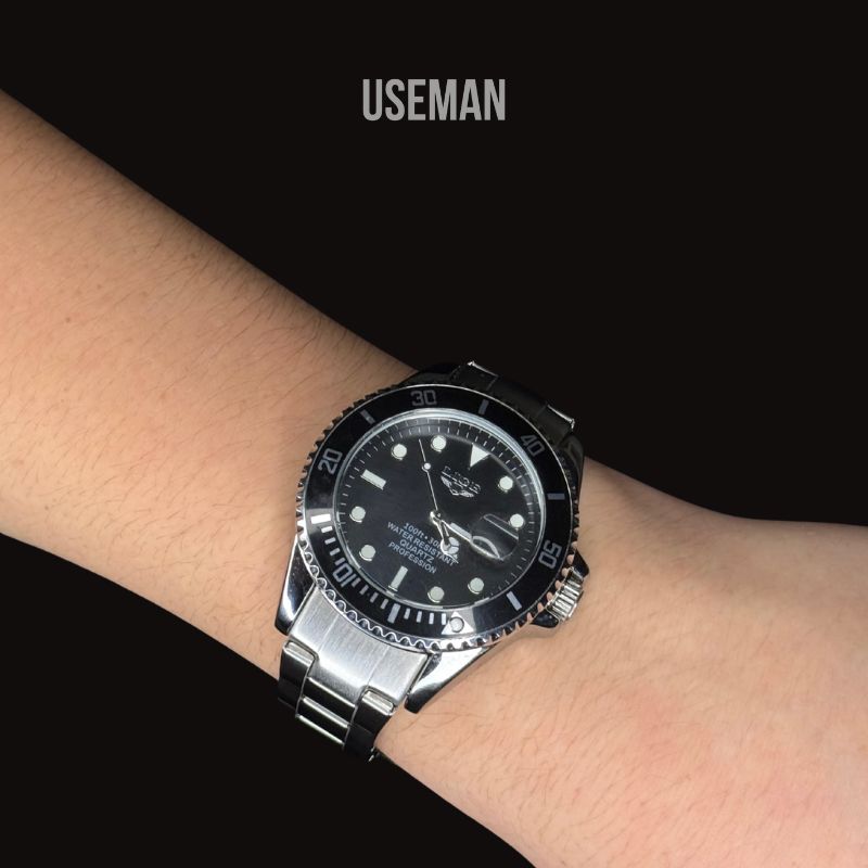 Useman Photograph